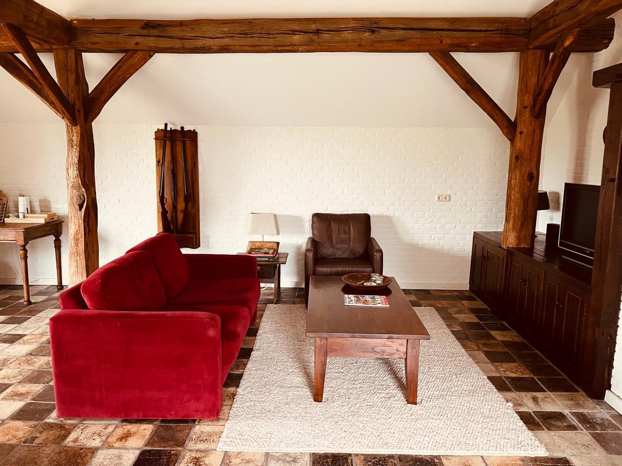 Het Jachthuis Udenhout Luaran gambar